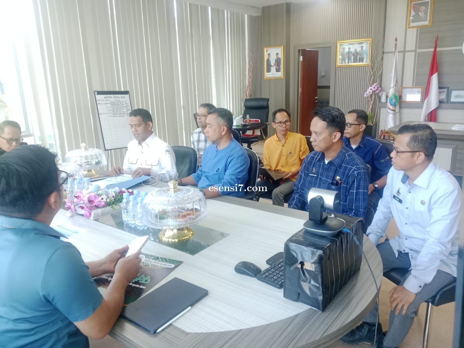 Pemprov Sulbar Matangkan Hibah Aset untuk Polman, Sekda Pimpin Rapat Strategis Lintas OPD