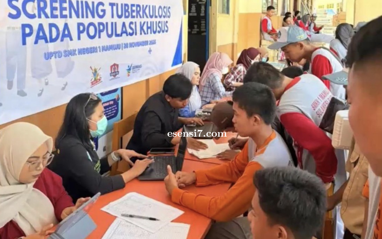 Dinkes Sulbar Gelar Skrining, Edukasi TBC dan Pengenalan SQUAD TBC di SMKN 1 Rangas Mamuju