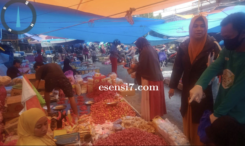 Dinas Ketapang Sulbar Kolaborasi Dinas Pangan Polman, Laksanakan  Pengambilan Sampel Pangan Segar