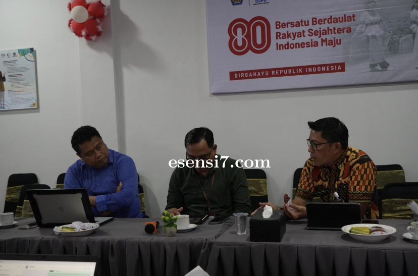 Perkuat Sinergi Fiskal Pemerintah Pusat dan Daerah, Bapperida Sulbar Hadiri Rakor FKKPD Periode Juli
