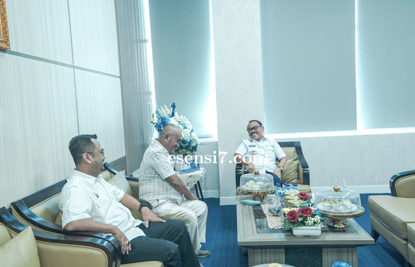 Gubernur Suhardi Duka Bertemu Raja Mamuju dan Raja Balanipa, Komitmen Jaga Stabilitas Daerah