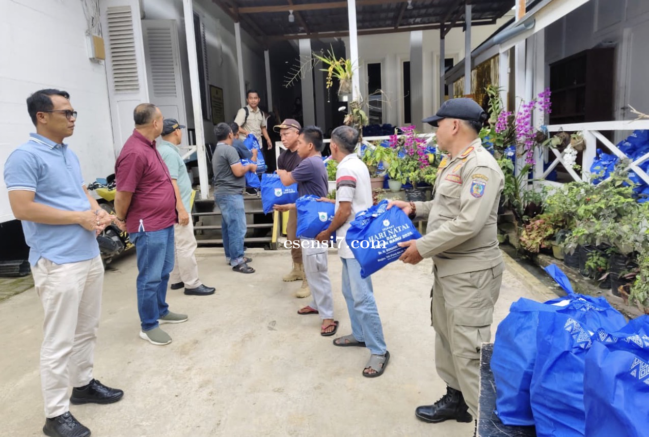 Perayaan Nataru di Mamasa, Pemprov Sulbar Berbagi dengan Masyarakat