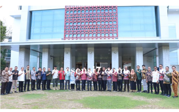 Hari Pertama Masuk Kerja, Pemprov Sulbar Siap Bekerja Secara Maksimal di Tahun 2025