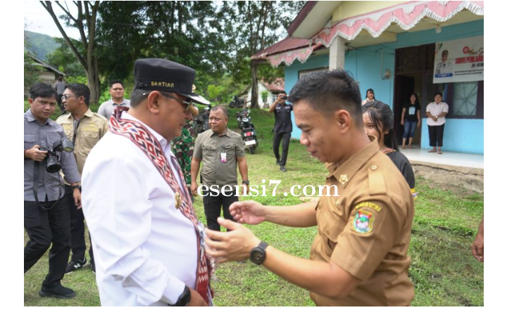 Kunjungi Kalumpang, Pj Bahtiar Ajak Masyarakat Perbanyak Menanam & Manfaatkan Kearifan Pangan Lokal
